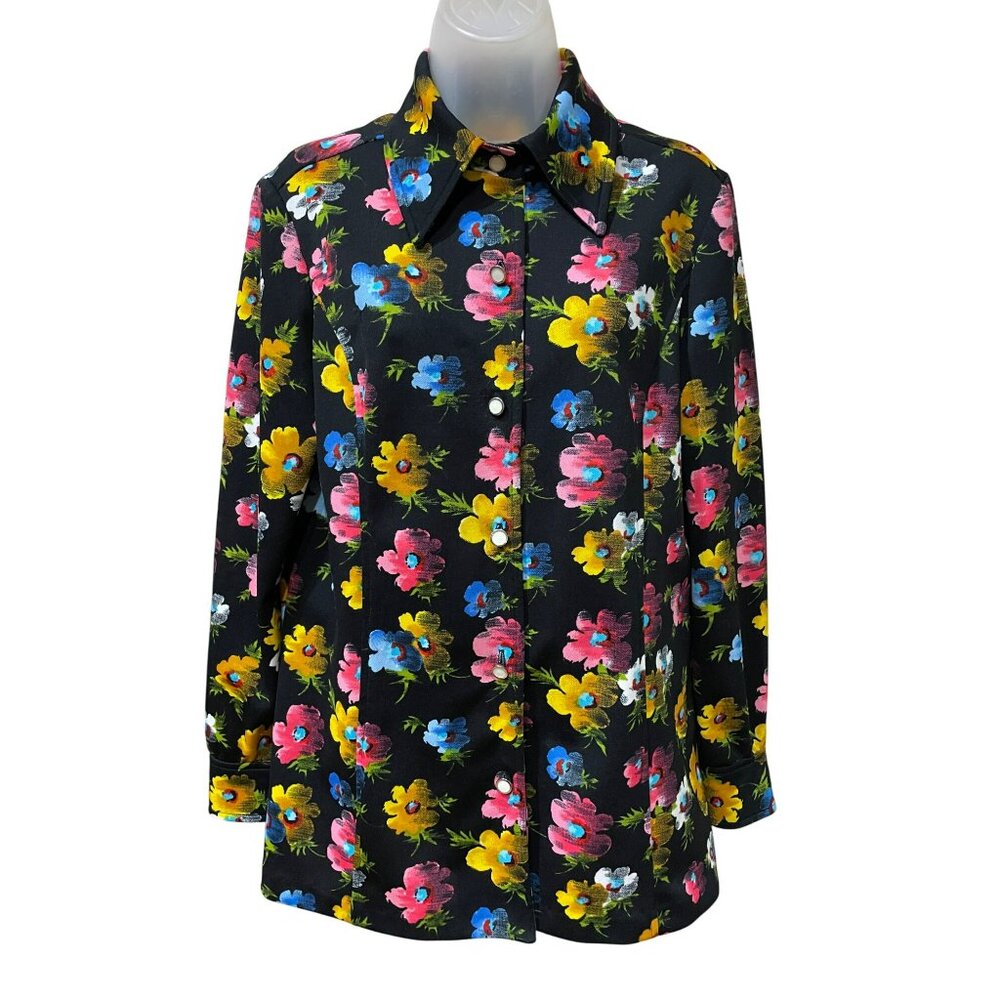 Vintage-Style Black Button-Up Shirt With Vibrant Floral Print Long Sleeves & Poi